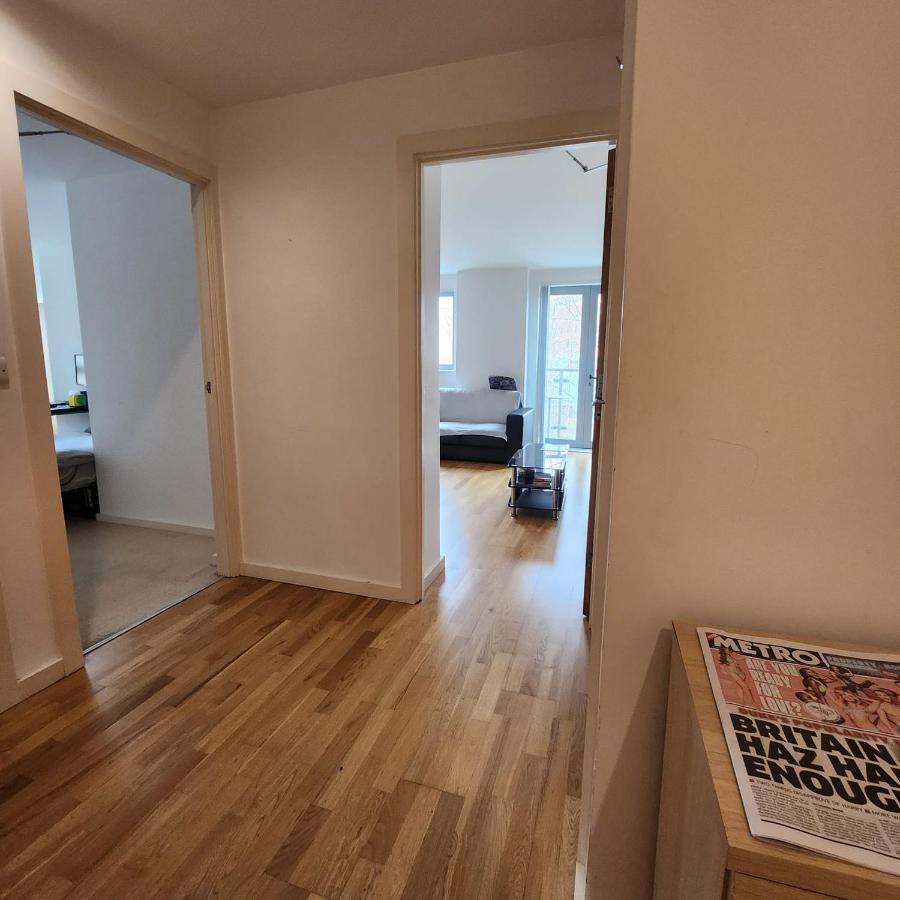 Shared Apartment - Walking From Leeds City Center ภายนอก รูปภาพ